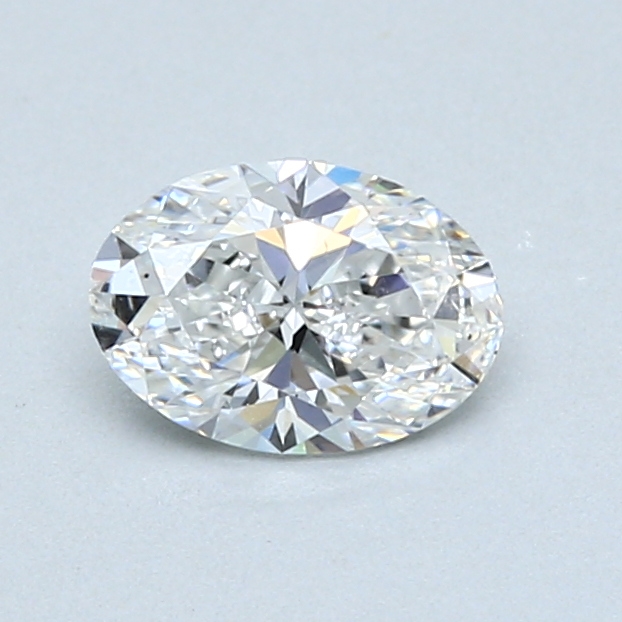 0.70 ct Oval Natural Diamond : E / SI1
