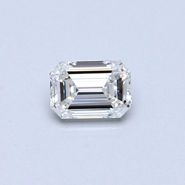 0.30 ct Emerald Cut Natural Diamond : F / VS2